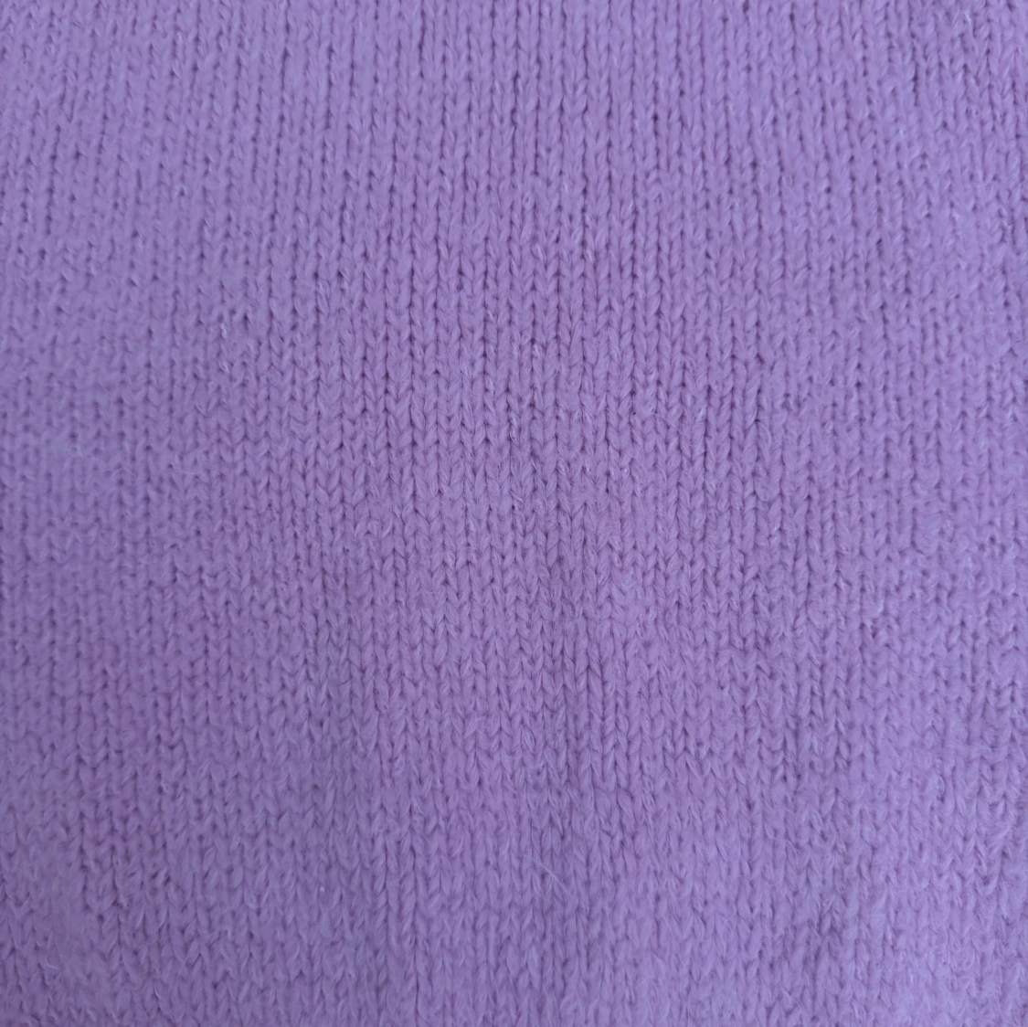 Ljuslila stickad polotröja - 2