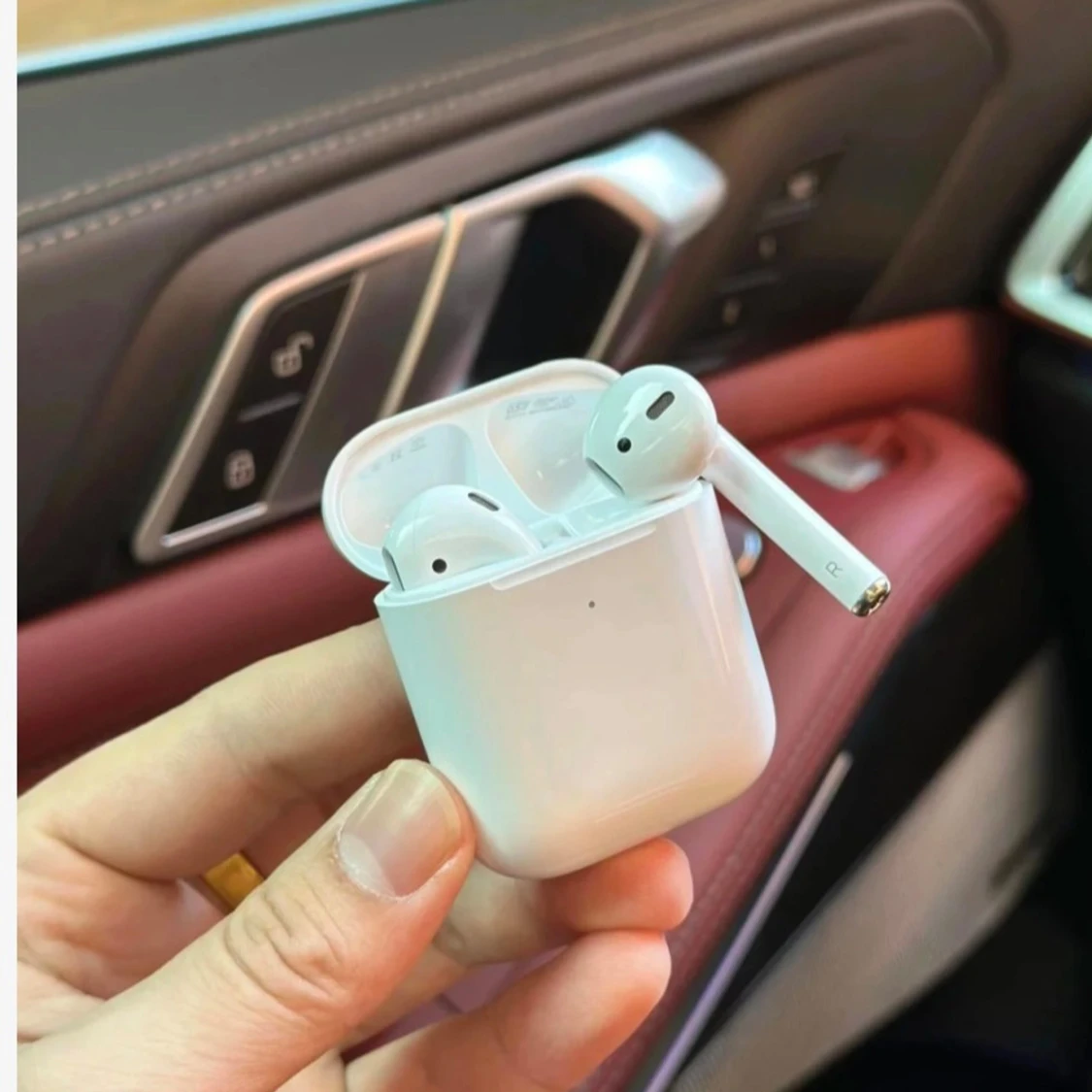 AirPods Pro - 1