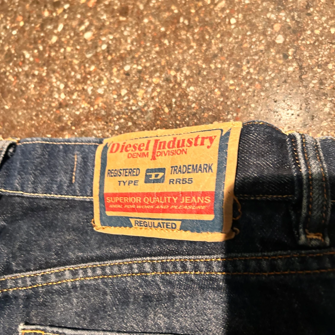 Blå raka jeans från Diesel - 2