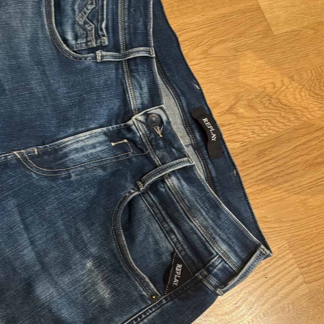 Blå Replay jeans, midwaist, storlek 30/32 - 2