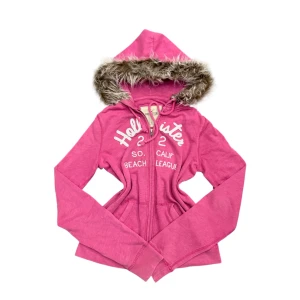 Hollister Fur Hoodie - Söt hollister hoodie med päls💕Fast pris! 💕