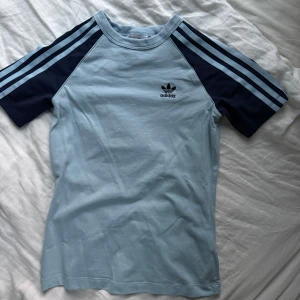 Adidas top - Aldrig använd!