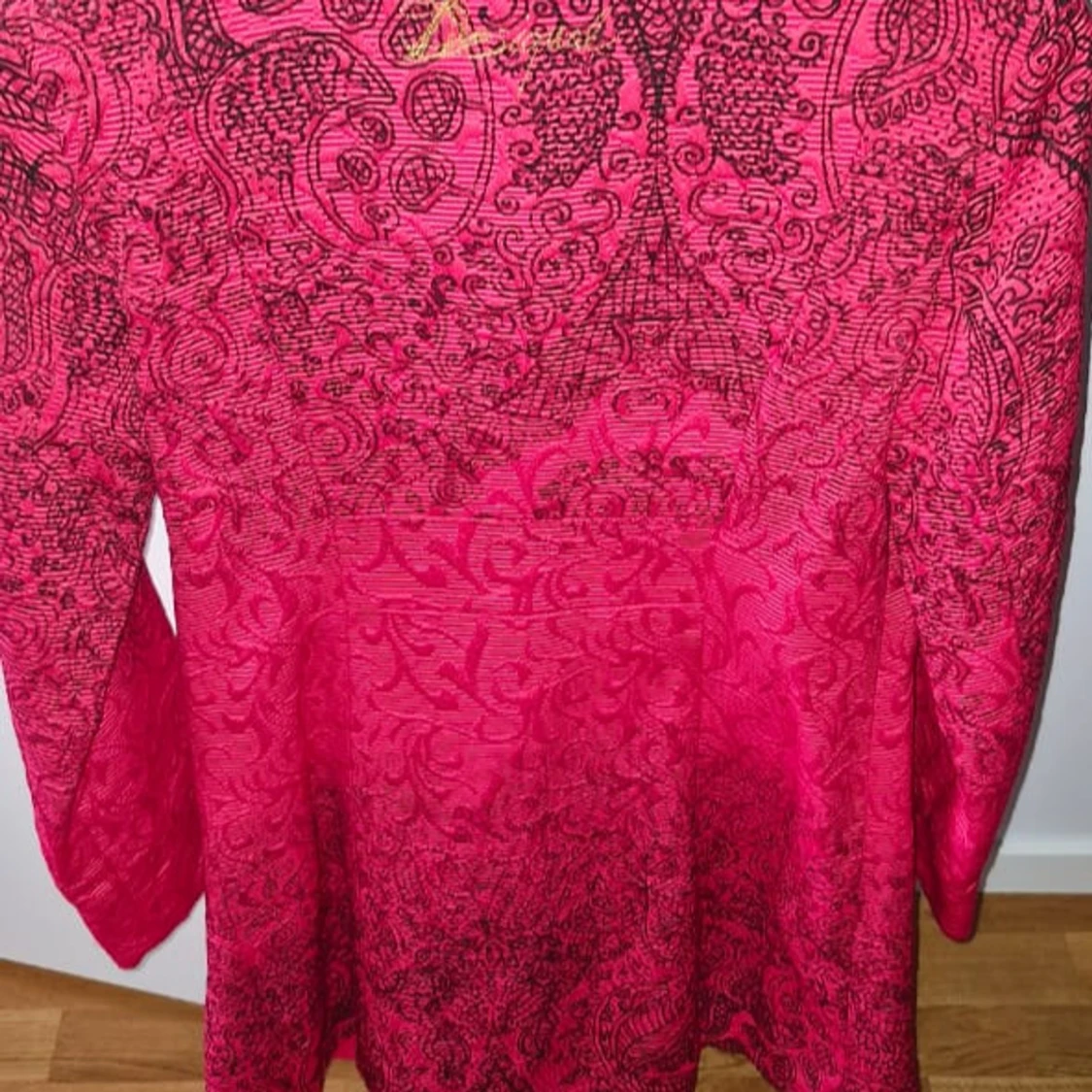 Mönstrad rosa kappa från Desigual - 3