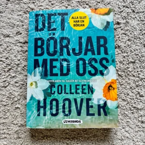 Det börjar med oss - Colleen Hoover - Storpocket, svenska!! säljer även massor av andra böcker!