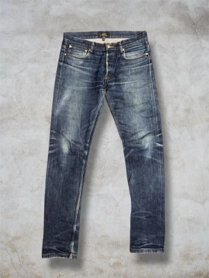 A.P.C JEANS  - Otroligt feta jeans från A.P.C | Strl: 30 | Hör av dig vid intresse eller om du undrar någonting! 