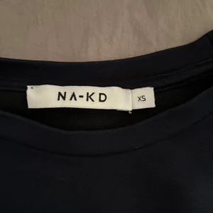 Tröja nakd - Jätte fin tröja