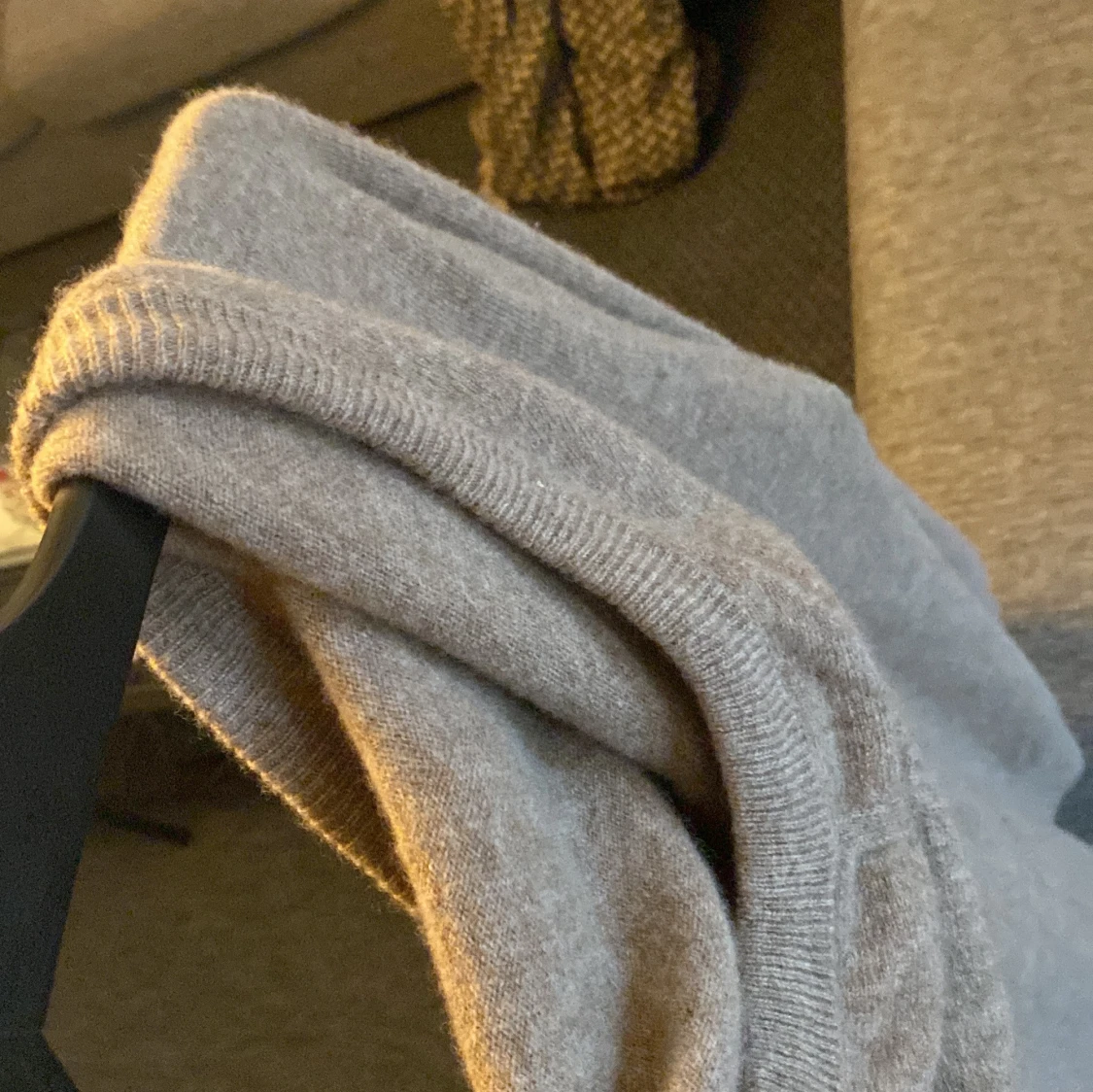 Beige hoodie i kashmir med snörning - 4