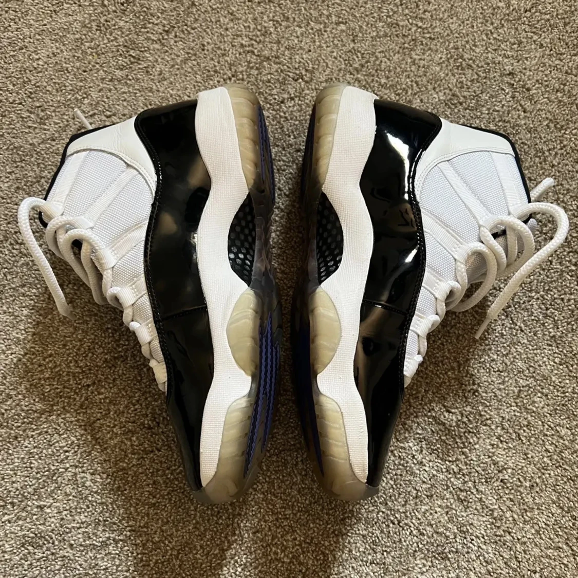 Nike Air Jordan 11 Concord Highs - 2