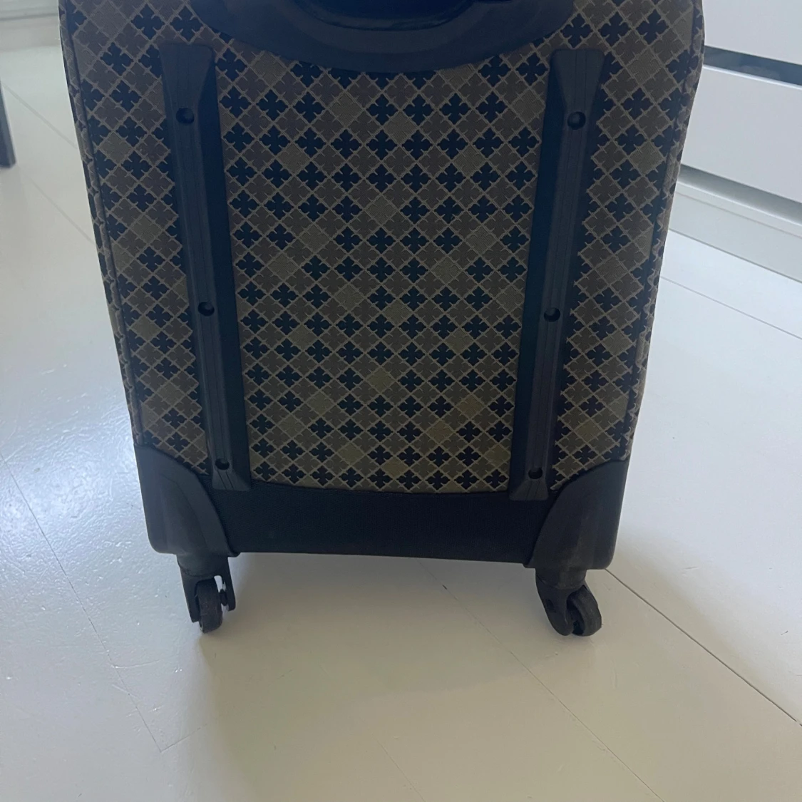 By Marlene Birger grön/svart resväska/ kabinväska - 3