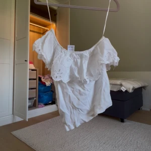 Off shoulder topp - Söt