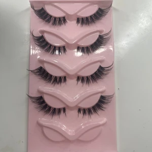 4-pack Lashes Från Shein - 4 Fransar från Shein, fler frågor? kontakta mig 🩷🌸