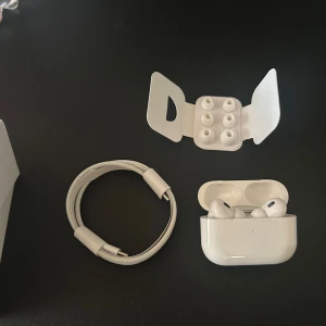 Airpod pro 2 - Säljer dessa då de inte används! Helt oanvända! Bvsa🙌