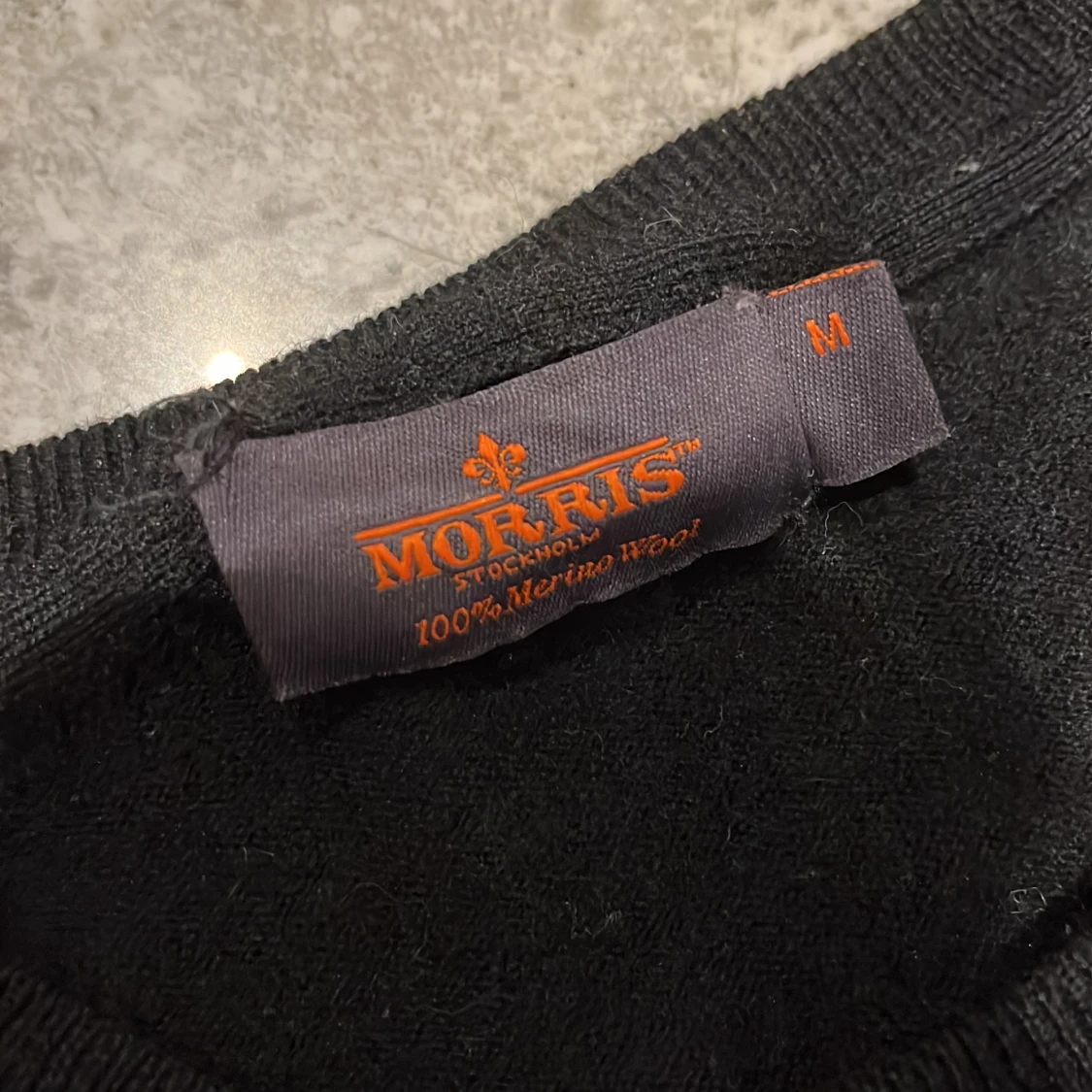 Svart merinoullströja från Morris - 2