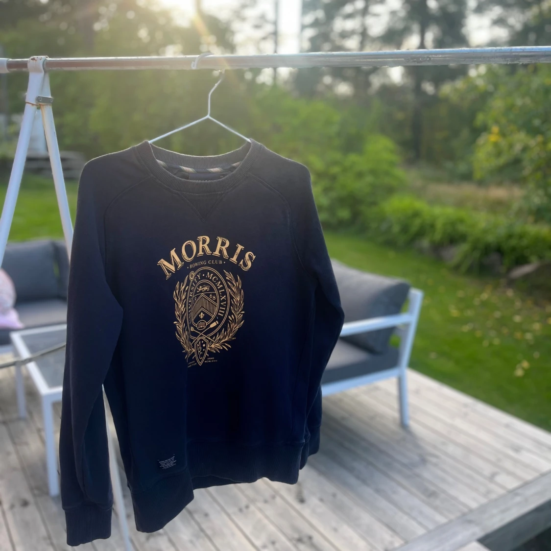 Sweatshirt från Morris med guldtryck
