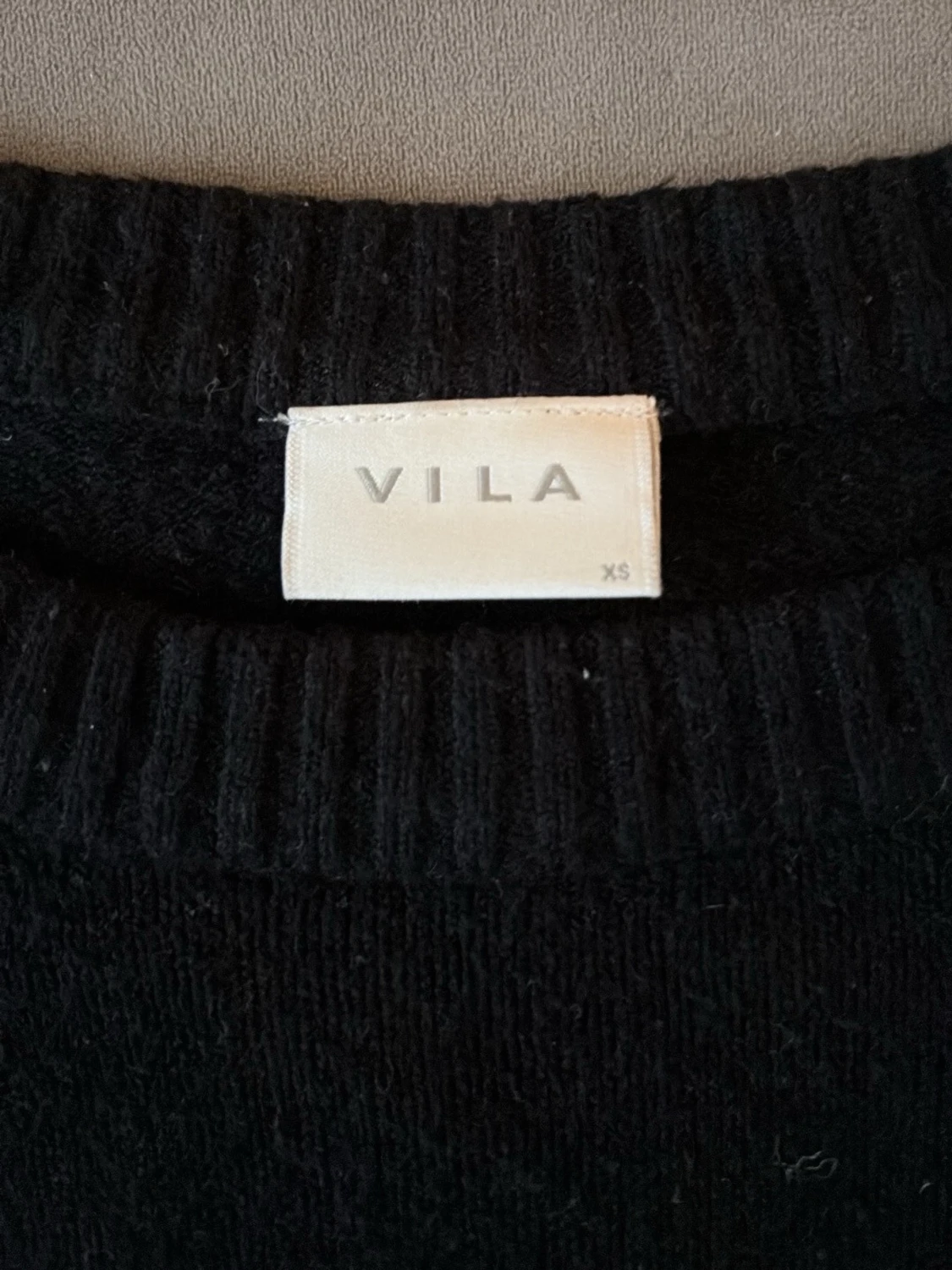 Svart stickad tröja från Vila - 1