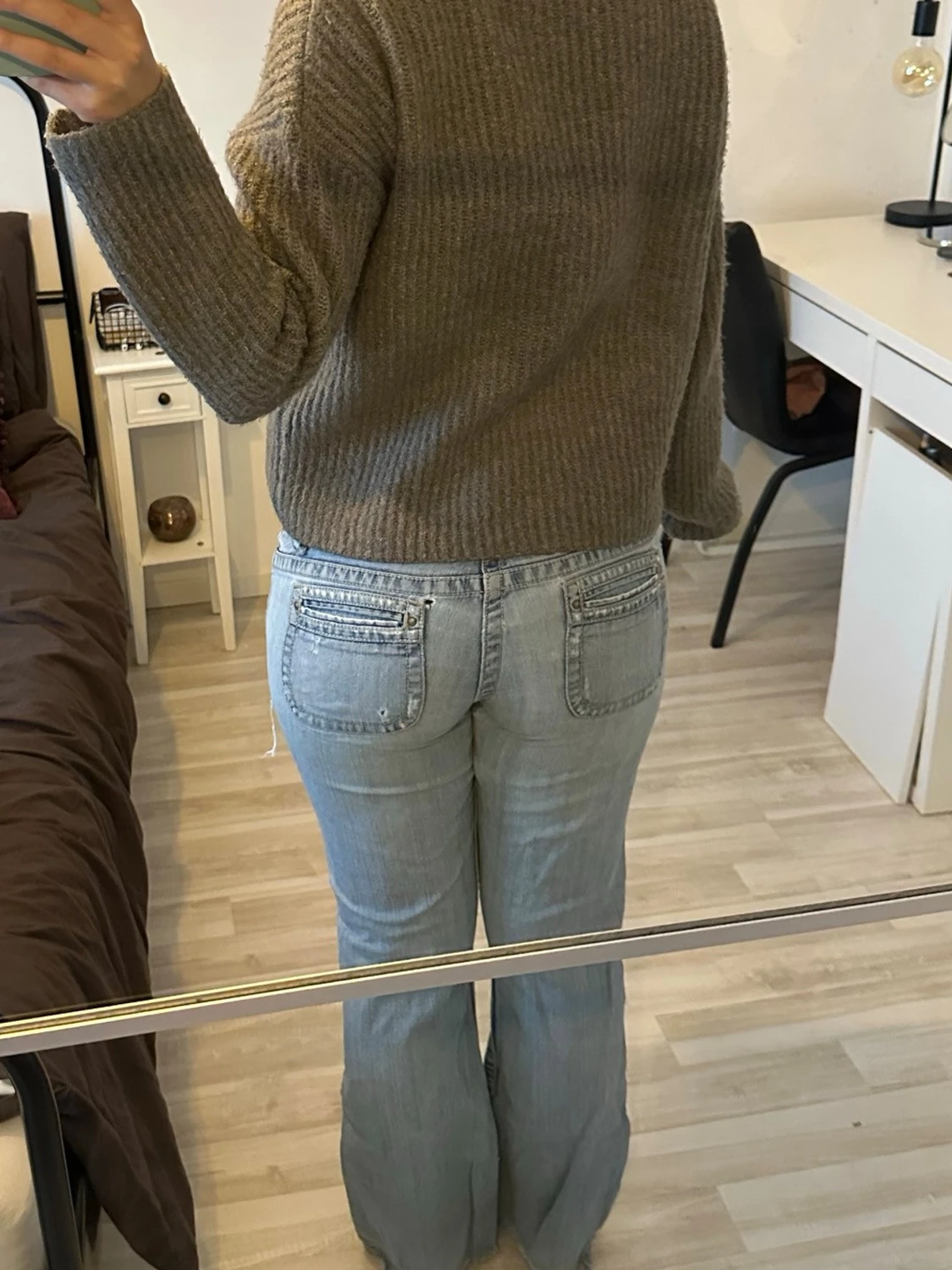 Ljusblå bootcut jeans  - 2