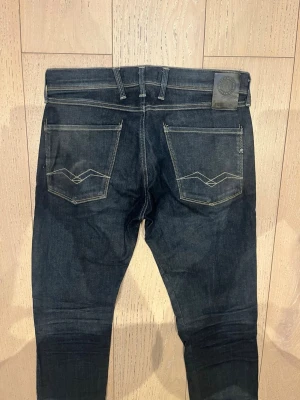 Replay jeans - Skick: 9/10 | modell: anbass 