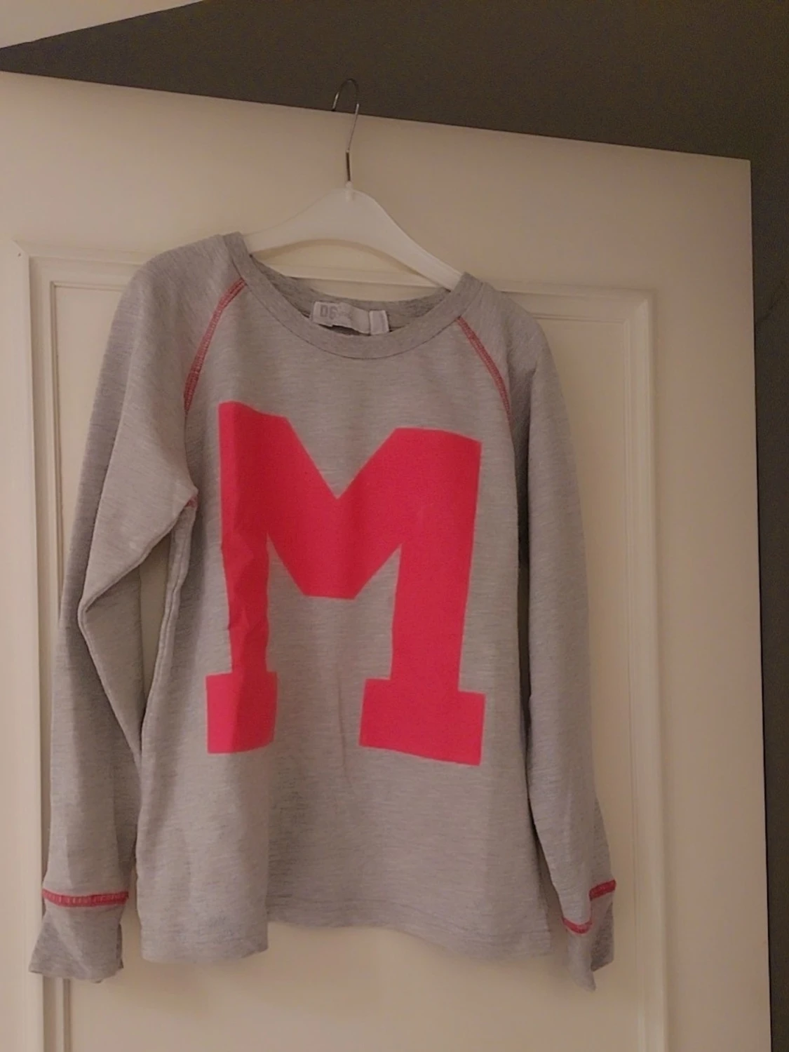 Grå sweatshirt med rosa M - 4