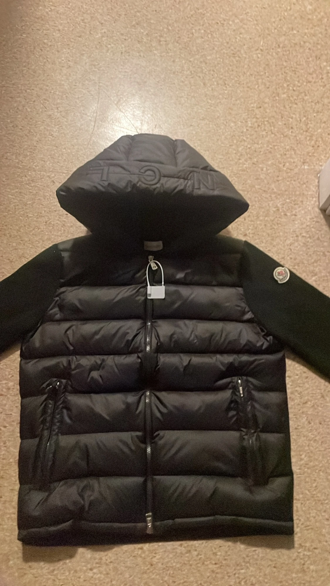 Svart cardigan jacka från Moncler passar L - 1