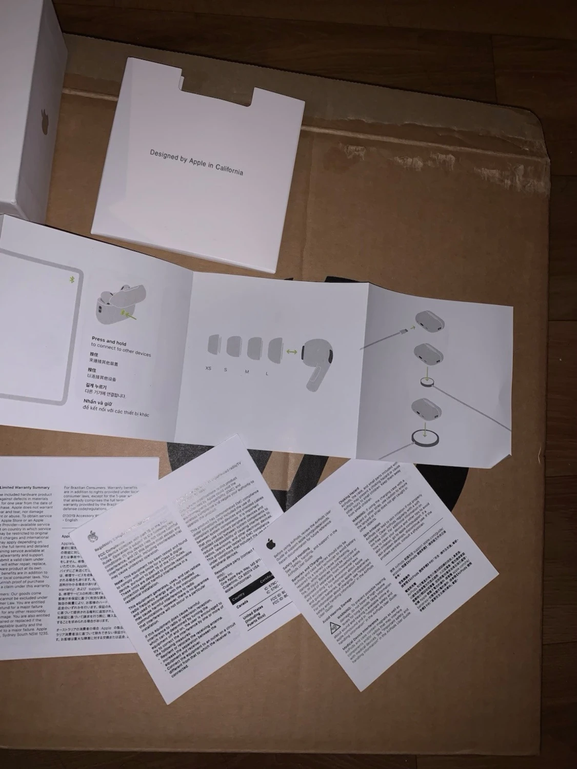 Apple AirPods Pro trådlösa hörlurar - 2