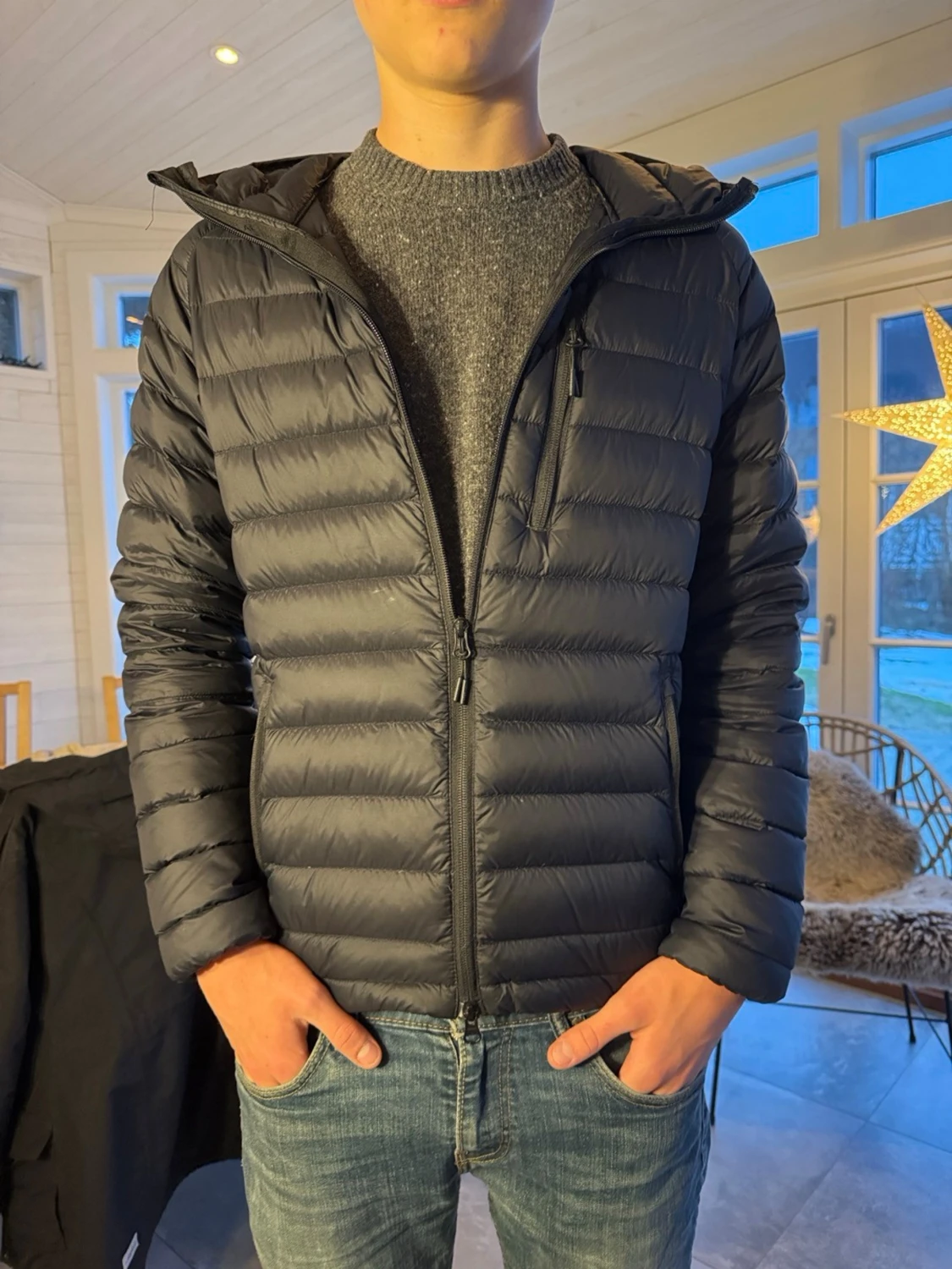 Svart jacka från Yôke - 1