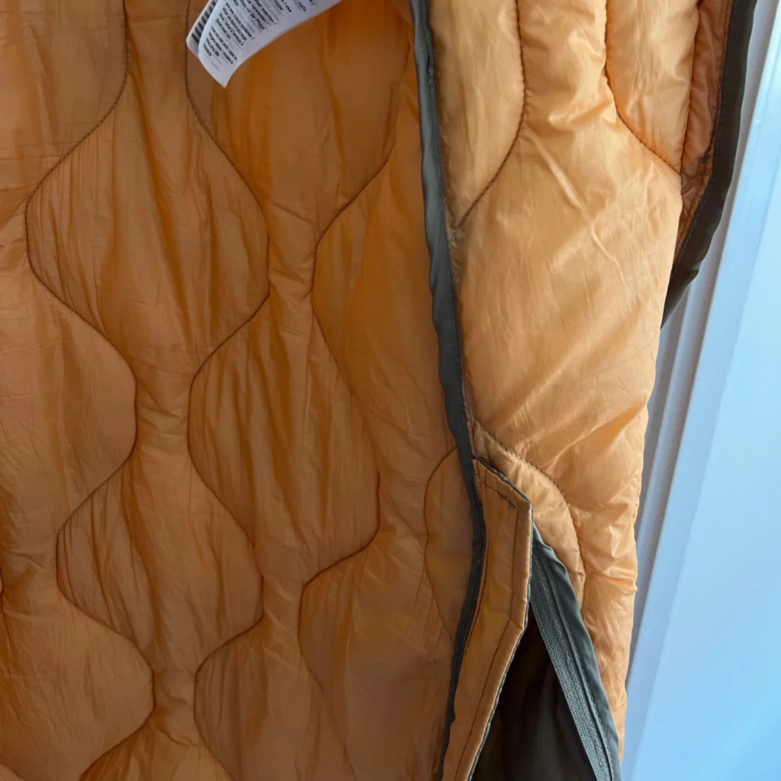 Quiltad lång pufferjacka från Esprit - 2