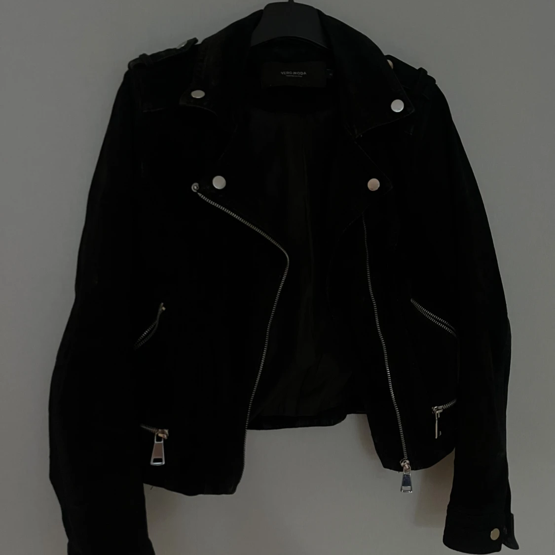 Svart skinnjacka från Vero Moda