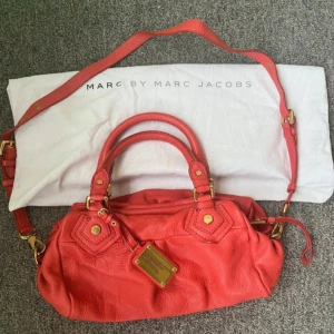 Marc Jacobs väska - Fin Marc Jacobs väska för tjejer kom med bud!