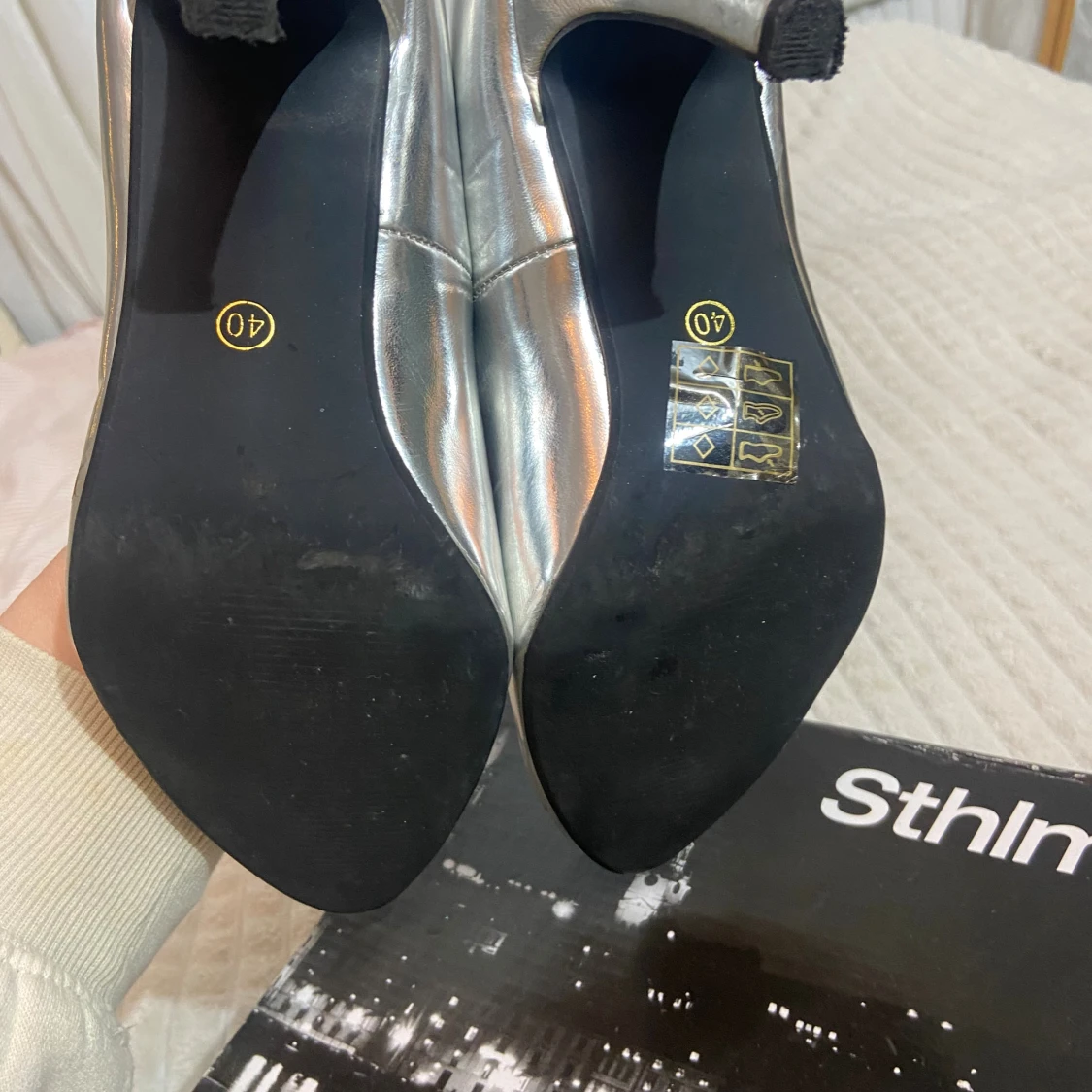 Silvriga pumps från SthlmDG, storlek 40 - 2