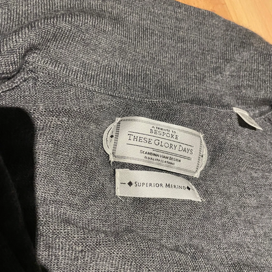 Grå merinoullskofta från These Glory Days - 1