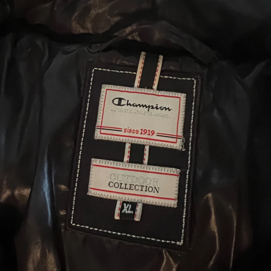 Svart pufferjacka från Champion XL - 2