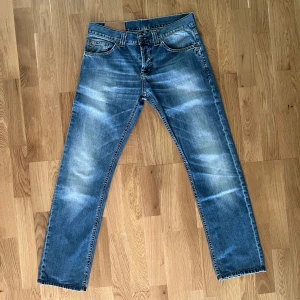 Dondup Jeans W32 - Snygga jeans från dondup i näst intill toppskick riktigt feta