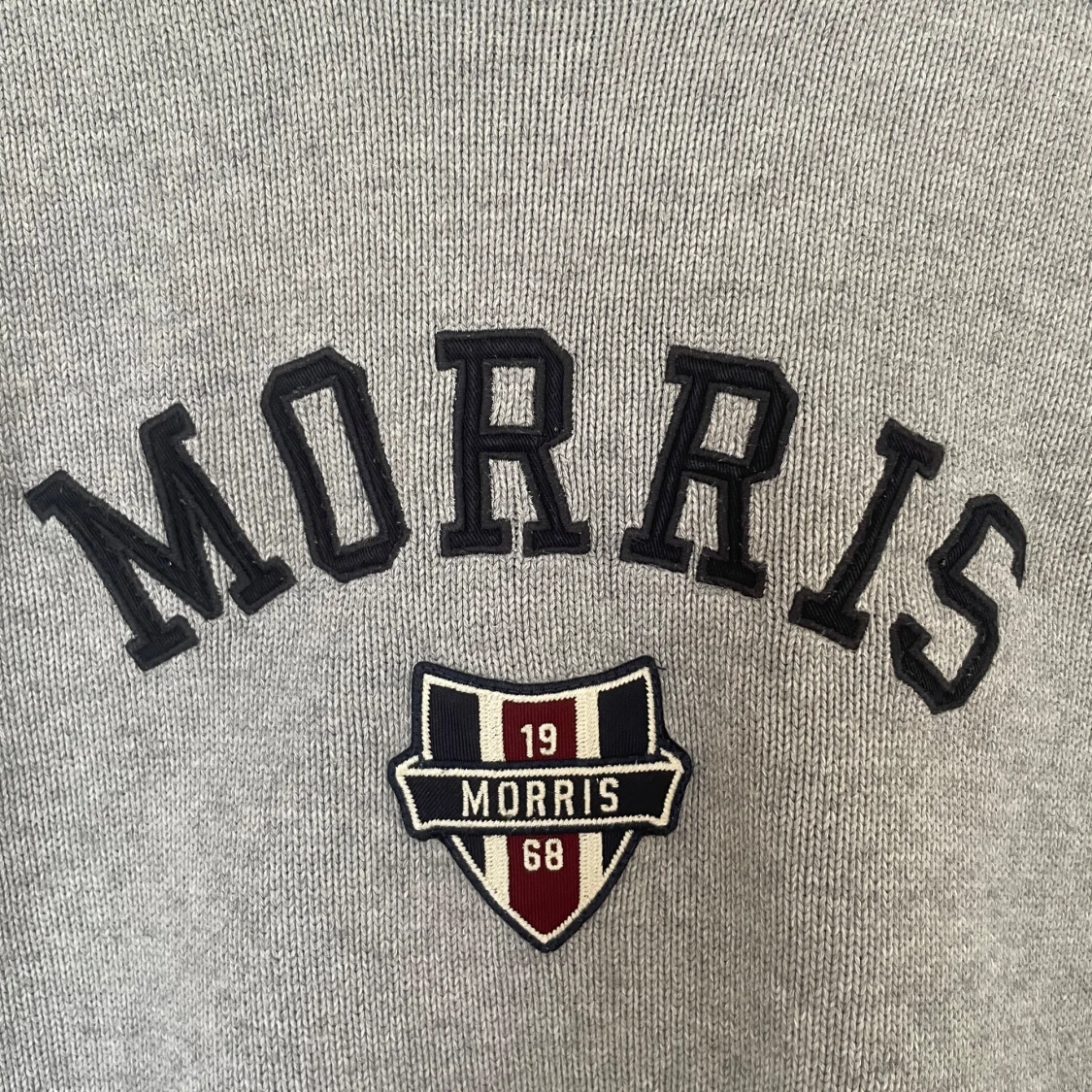 Grå stickad tröja från Morris - 1