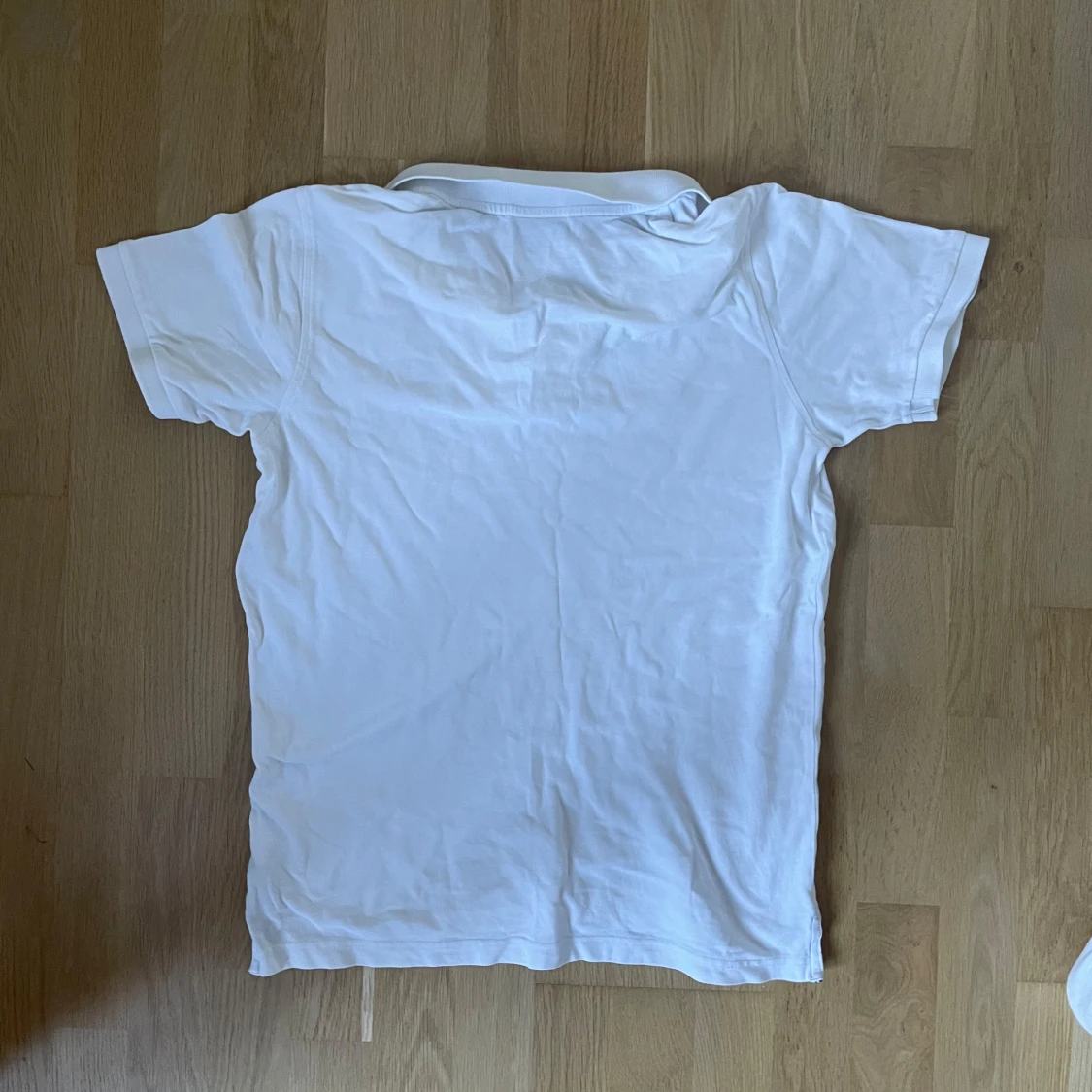 Vit pikétröja från GANT, storlek S - 1