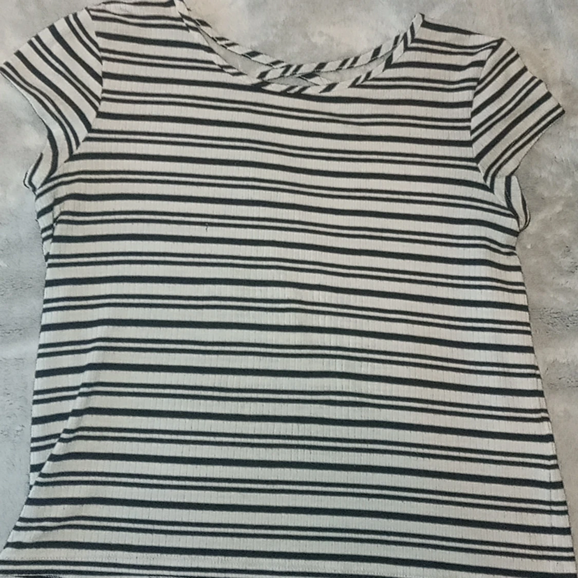 Svartvit randig topp/tröja💕 - 2