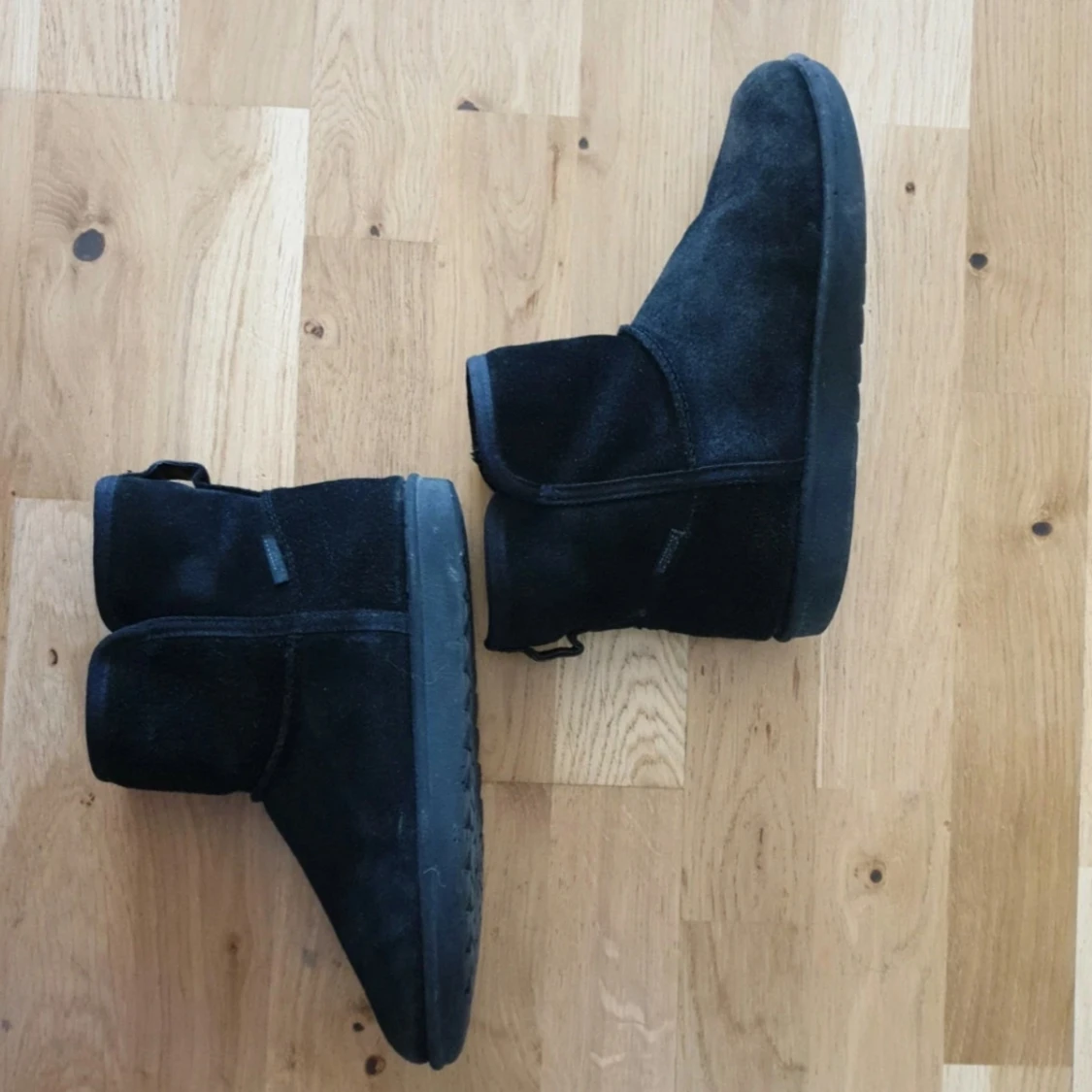 Varmfodrade mockaboots från LINEAR - 4