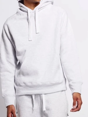 Russemerch hoodie - Väldigt bra skick - Storlek M - Skriv så skickar jag bild, fraktar oftast samma dag - inga hål eller fläckar