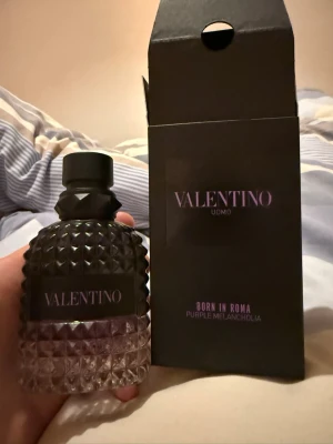 Valentino purple melancholia  - Osläppt valentino doft! 50ml, helt full. Tar bud/byten 