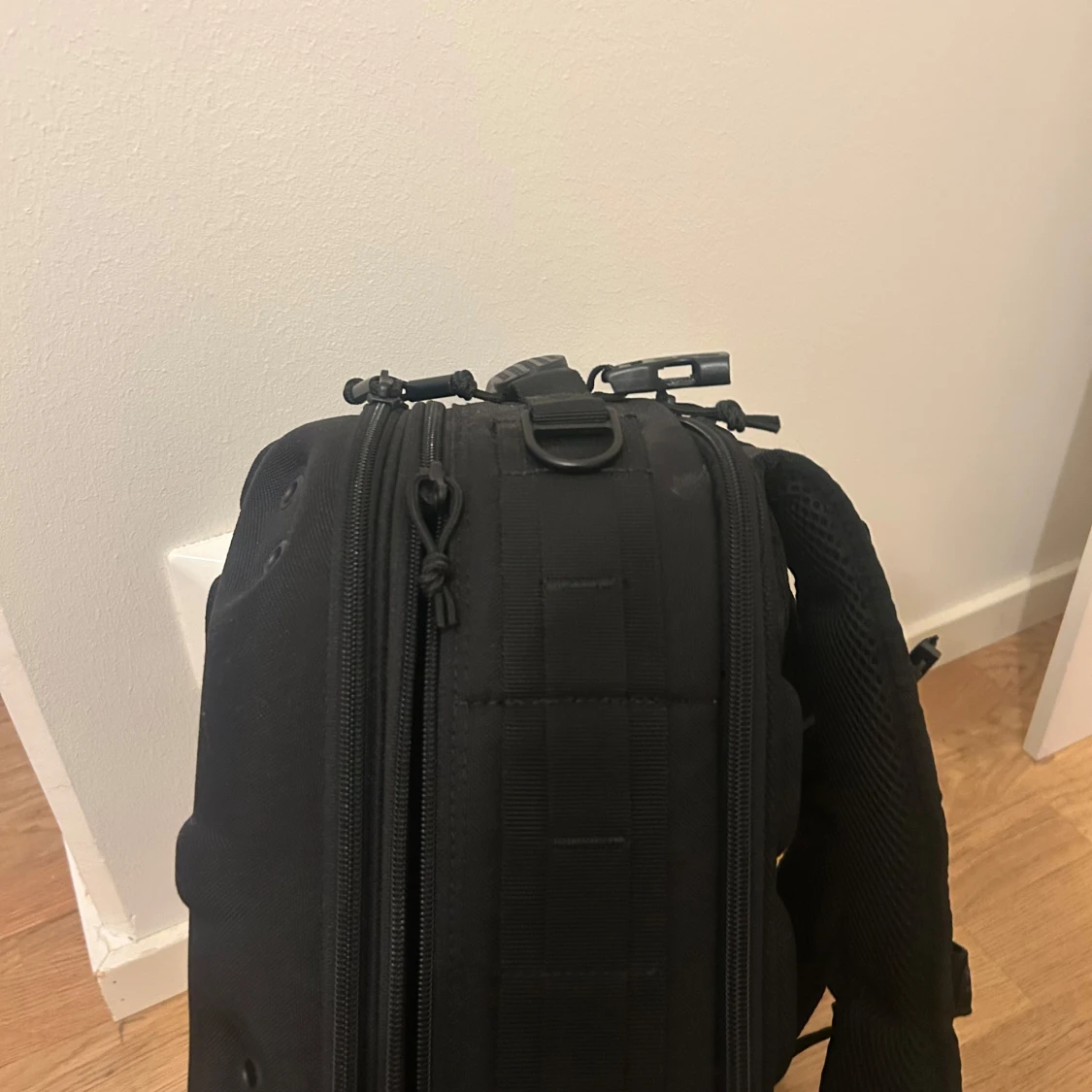 Svart ryggsäck från Hazard 4 - 1