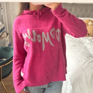 Stickad hoodie!  - Så snygg stickad hoodie från Odd Molly i storlek 2! 