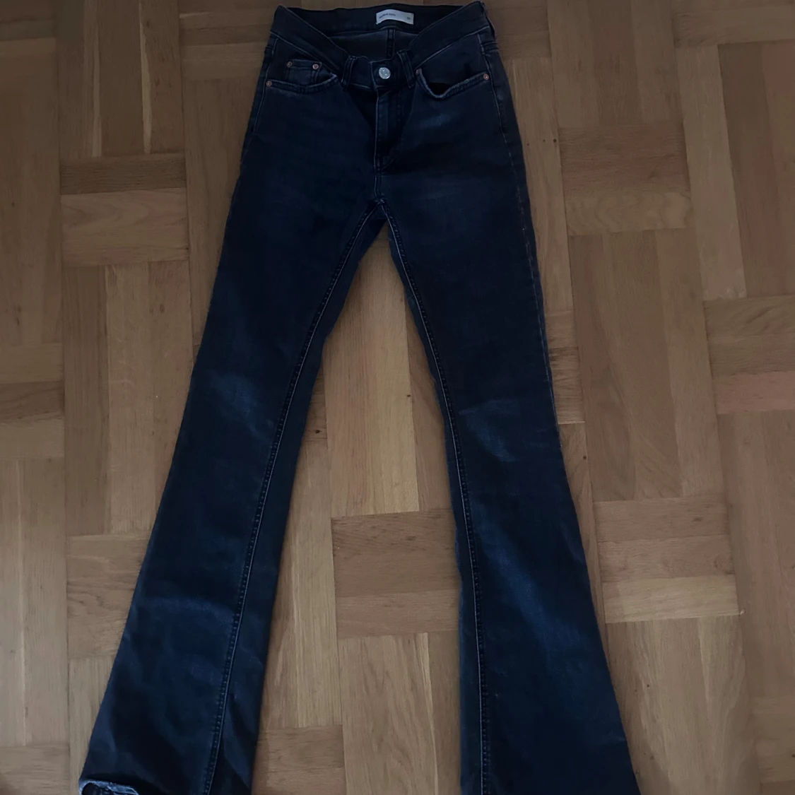 Low waist bootcut jeans
