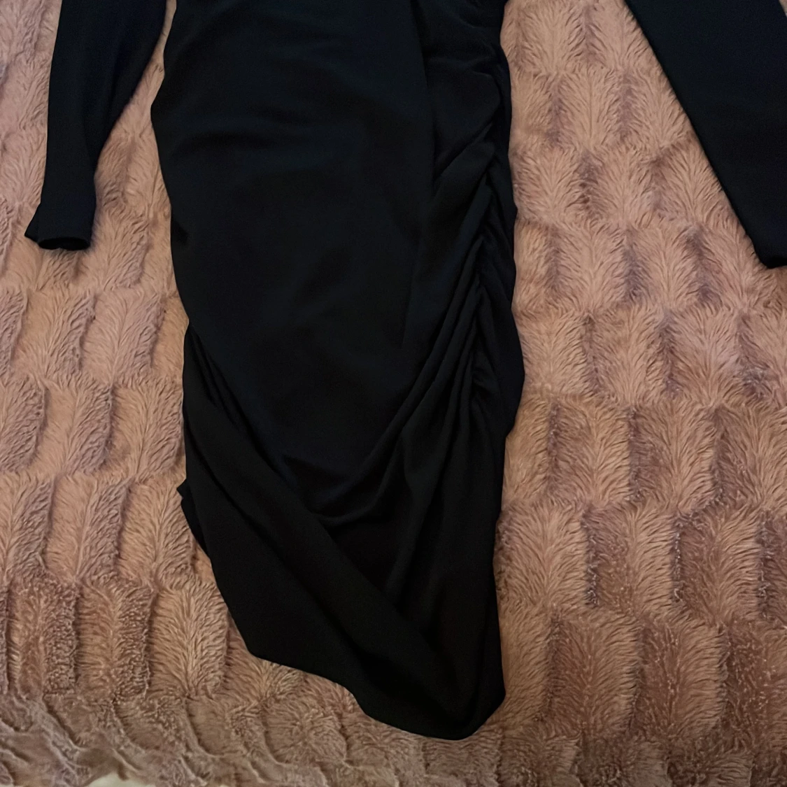 Svart långärmad klänning Bik Bok - 2