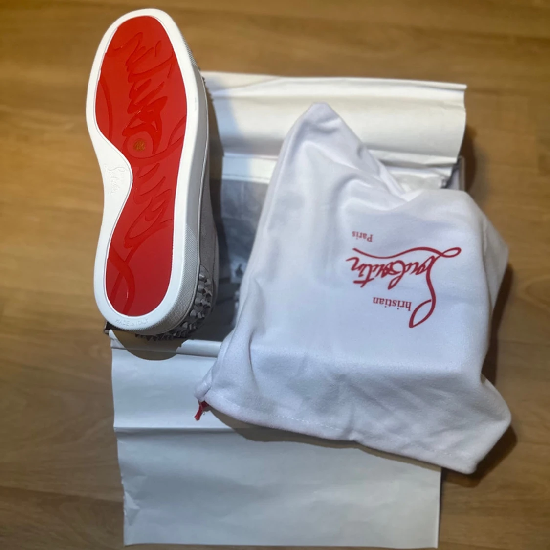 Grå Louboutin sneakers med nitar - 2