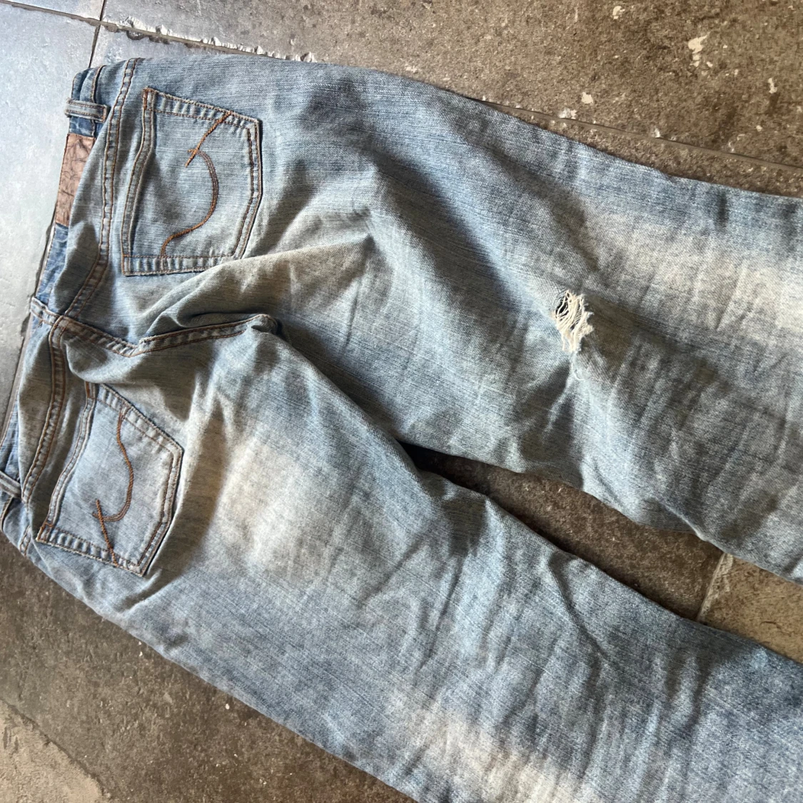 Ljusblåa Lågmidjade Jeans - 3