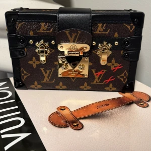 Väska - Pris kan diskuteras😉