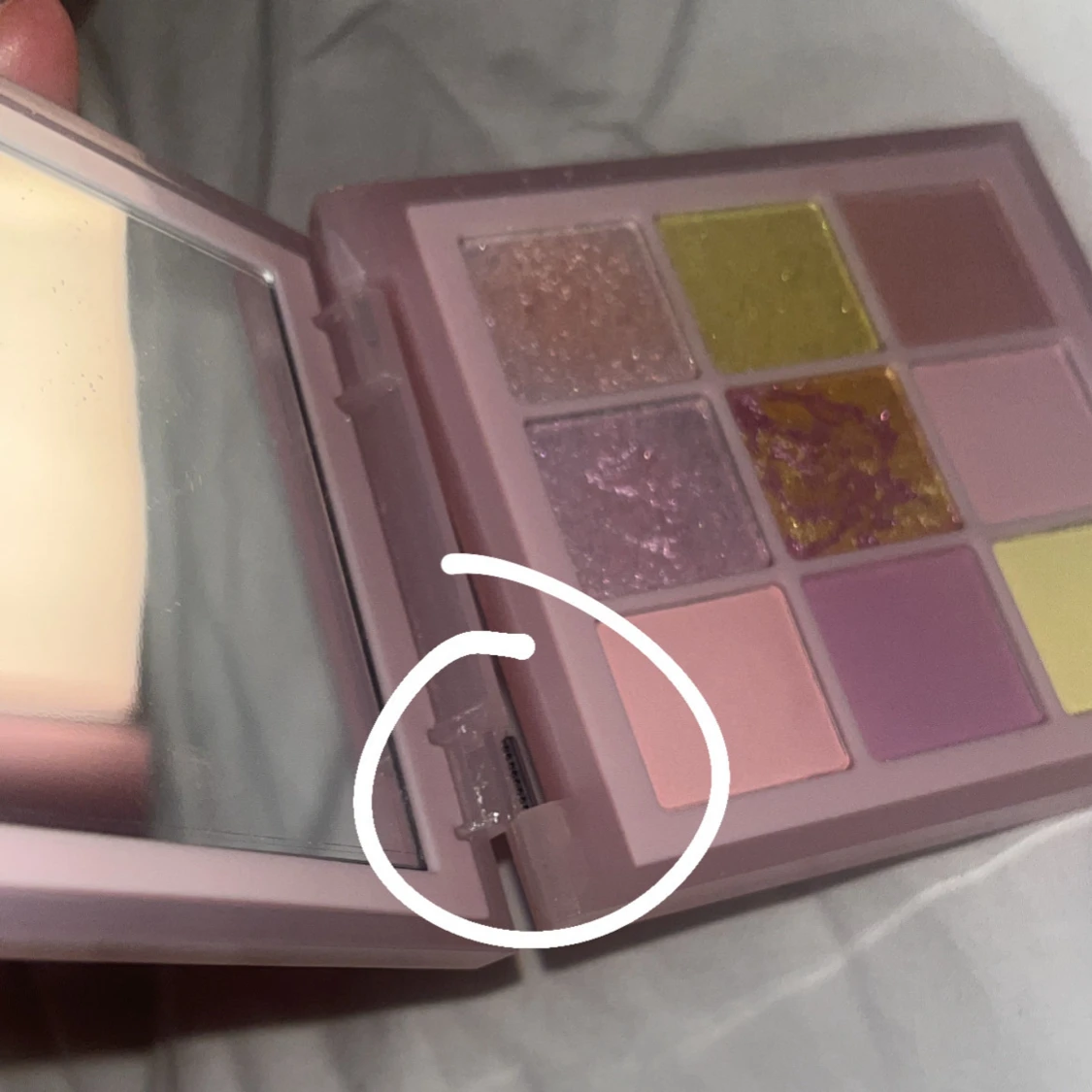 Huda beauty paletter - 1