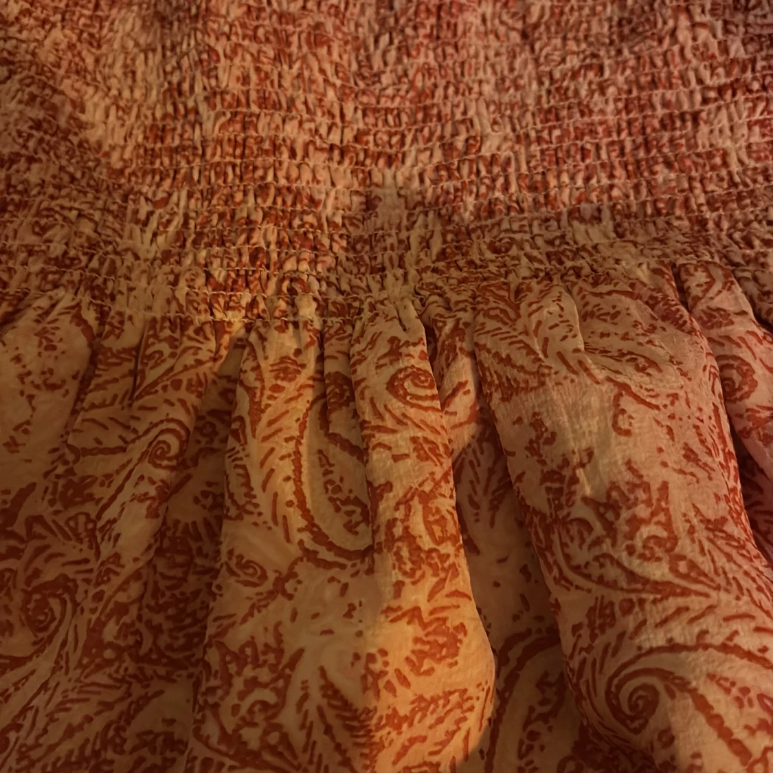 Rosa kortkjol från Gina Tricot - 1