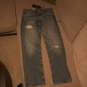 Levis 501  - Helt nya Levi’s 501. 33/32