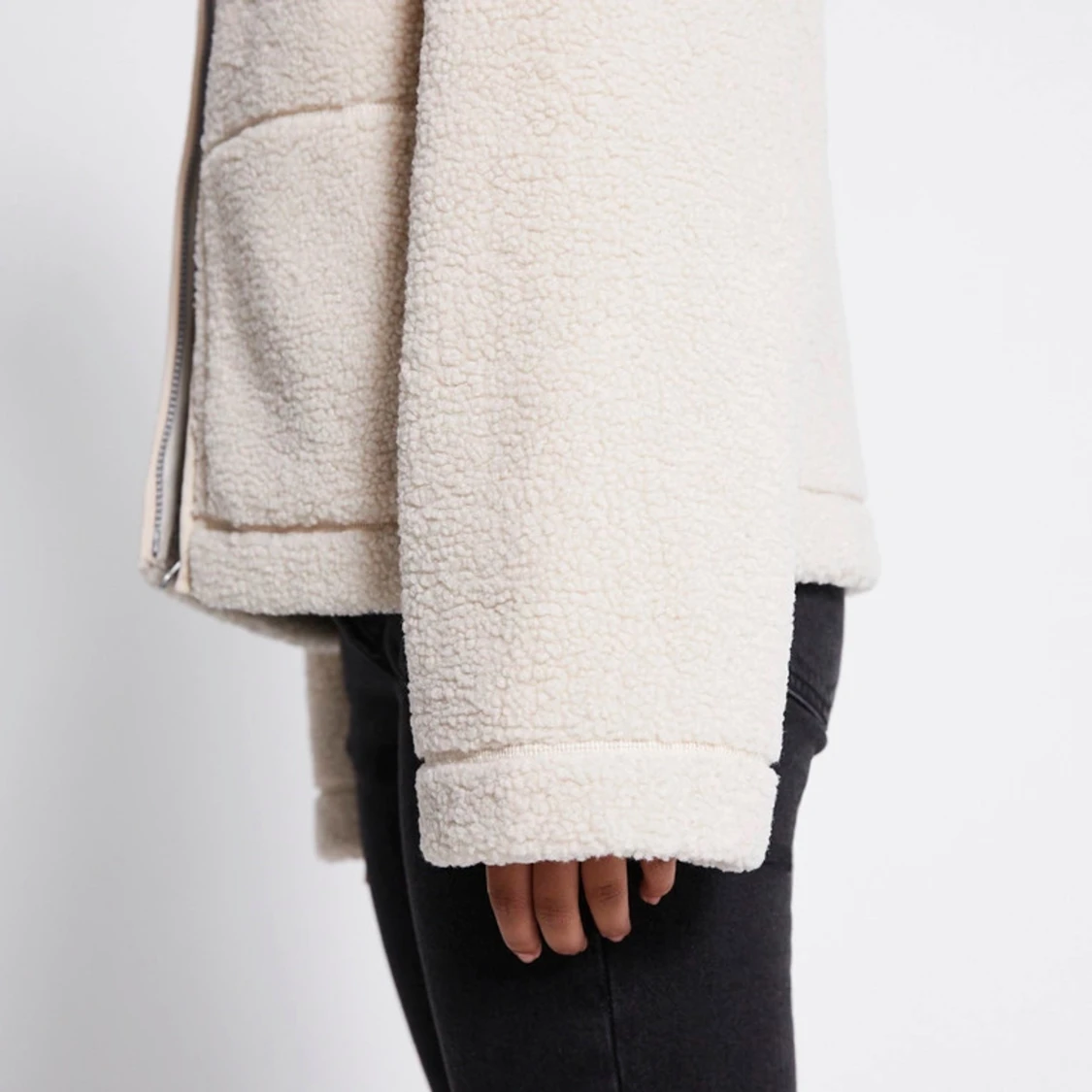Beige teddyjacka med dragkedja - 1