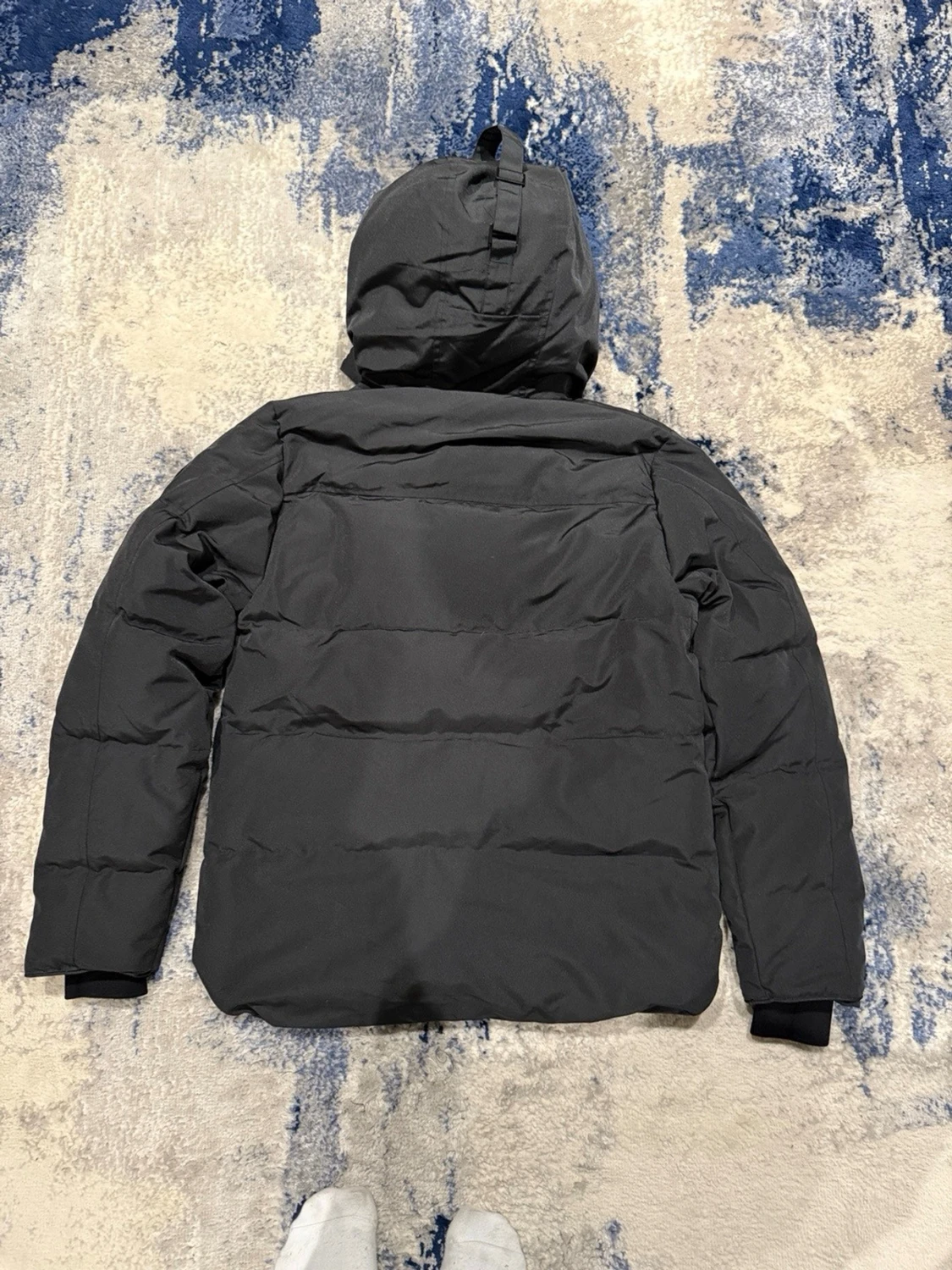 Svart canada goose macmillan - 1